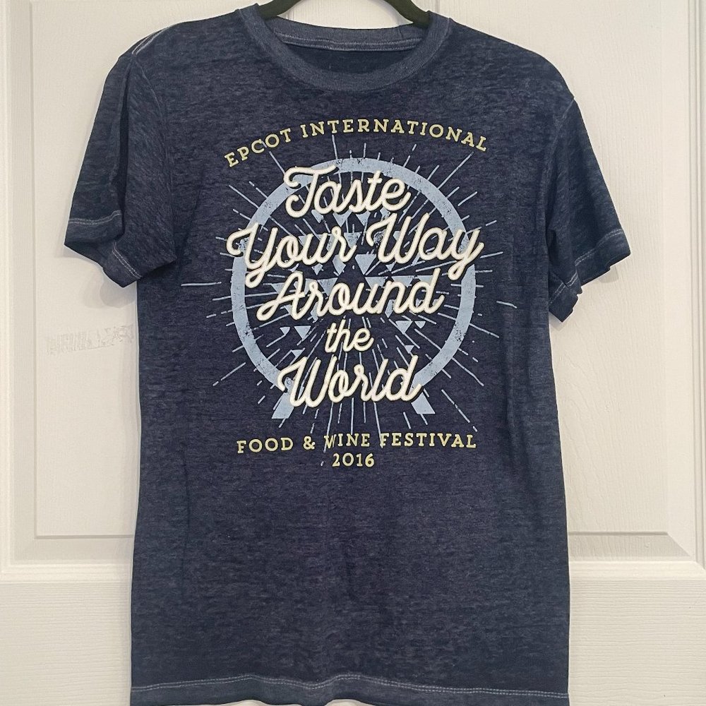 2/$10 EPCOT FOOD & WINE FESTIVAL T SHIRT Taste Your Way Around World Walt Disney